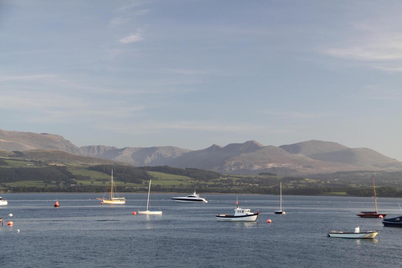 The Bulkeley Hotel Beaumaris Exterior photo